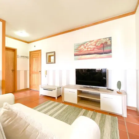 Cozy Retreat With Ac In #1926 * Alvor